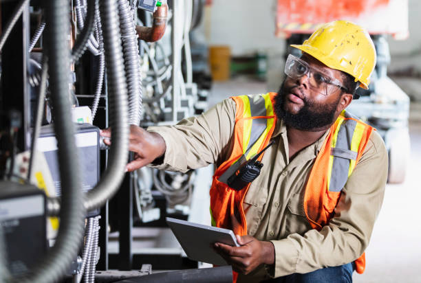 Best Local Electrician Companies  in Roxana, IL